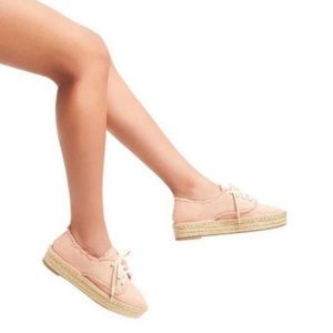 Dolce Vita platform lace up sneakers